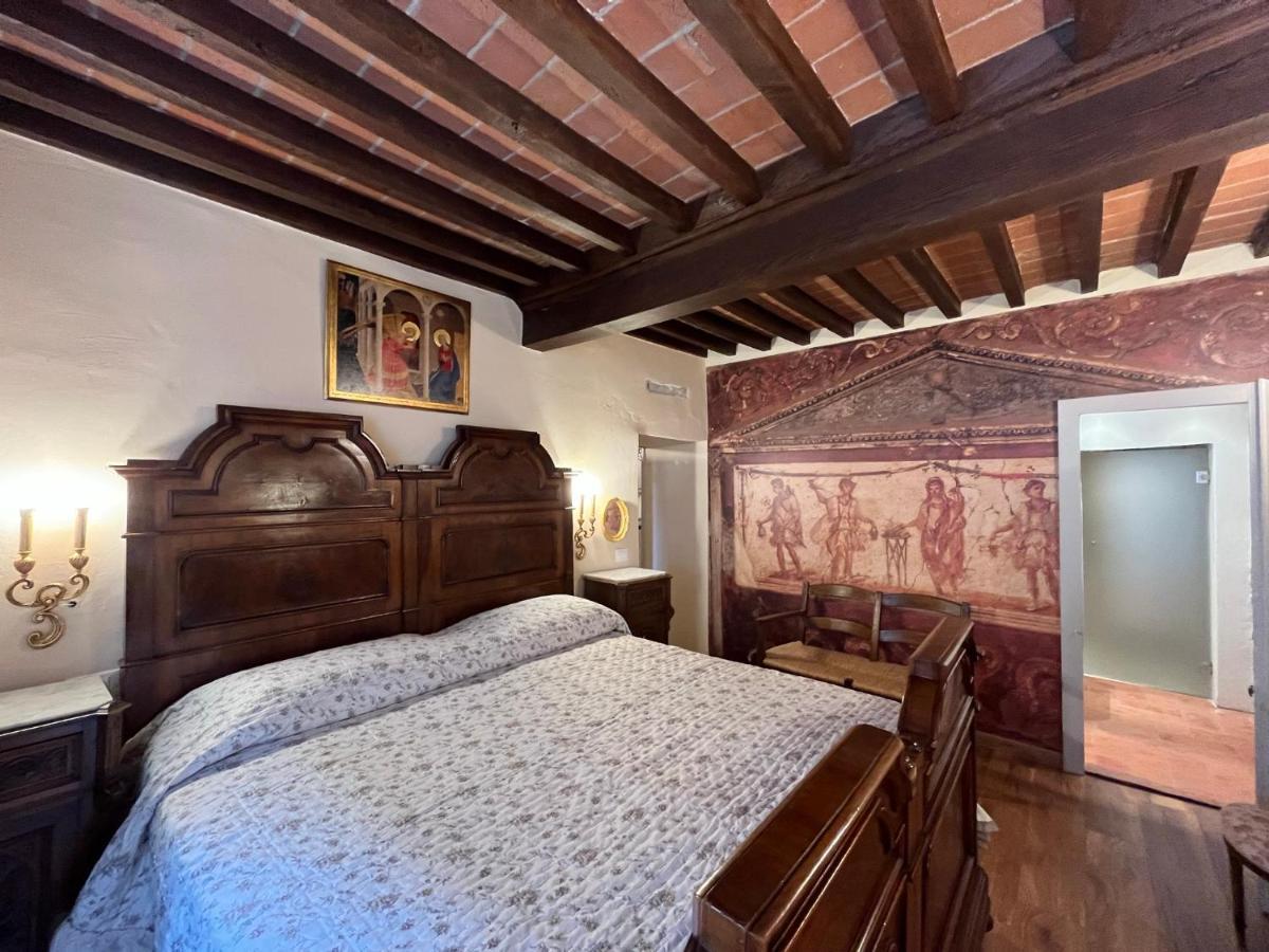 Cortona Suite - The House With Well And The Frescos Palace エクステリア 写真