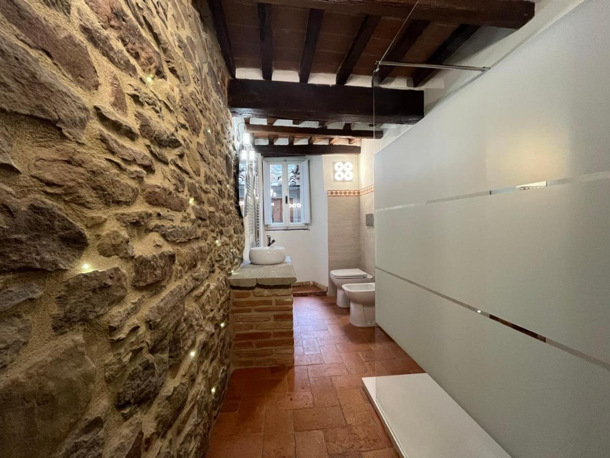 Cortona Suite - The House With Well And The Frescos Palace エクステリア 写真