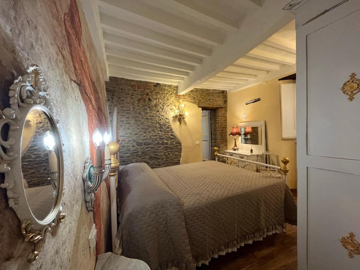 Cortona Suite - The House With Well And The Frescos Palace エクステリア 写真