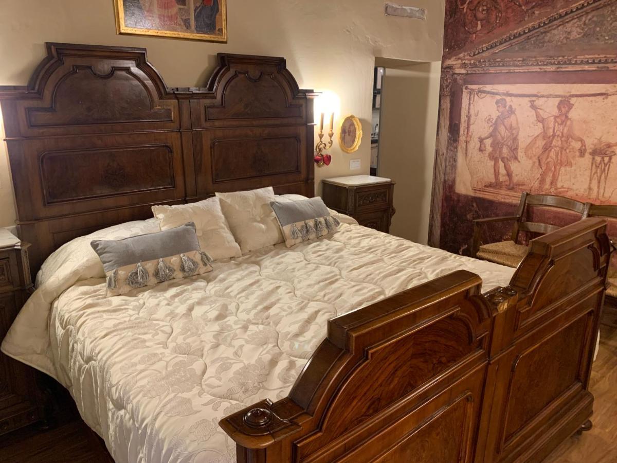 Cortona Suite - The House With Well And The Frescos Palace エクステリア 写真