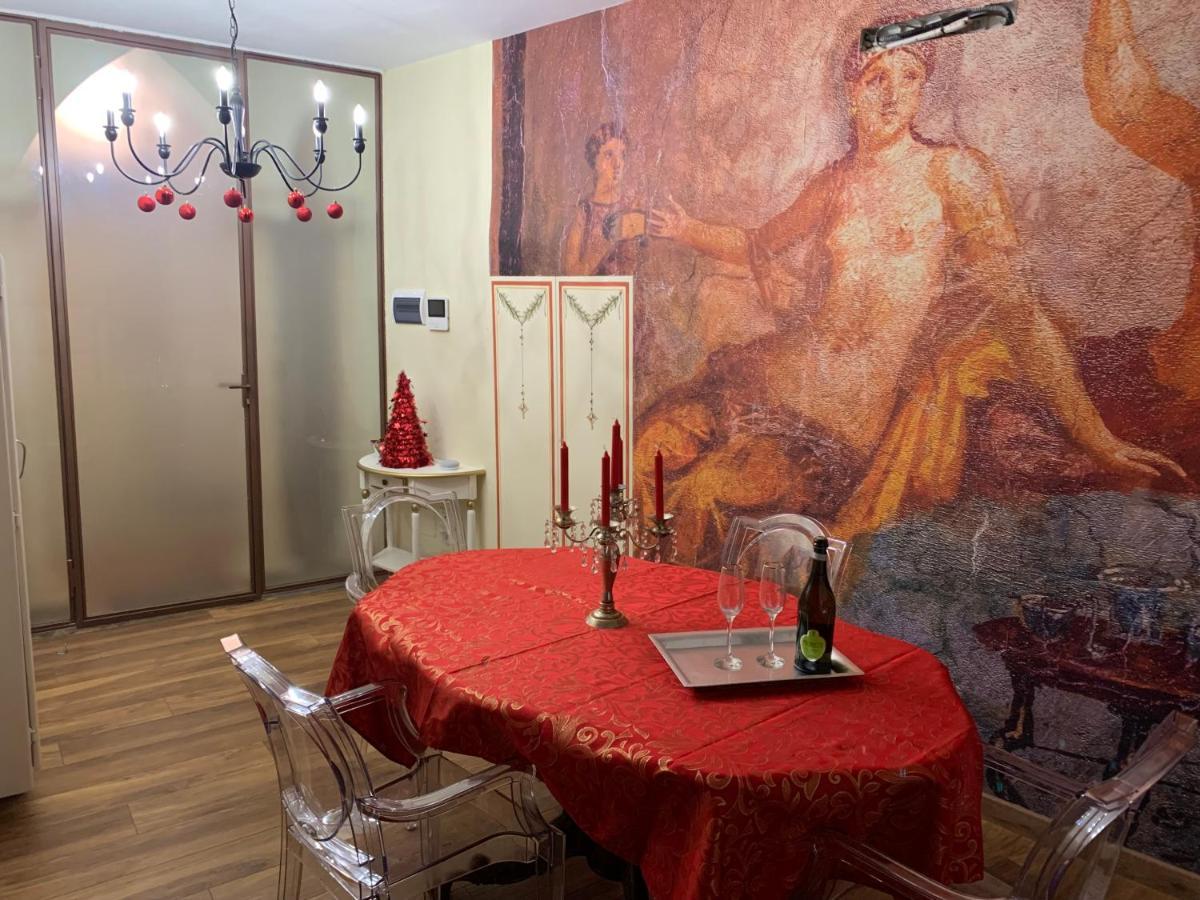Cortona Suite - The House With Well And The Frescos Palace エクステリア 写真
