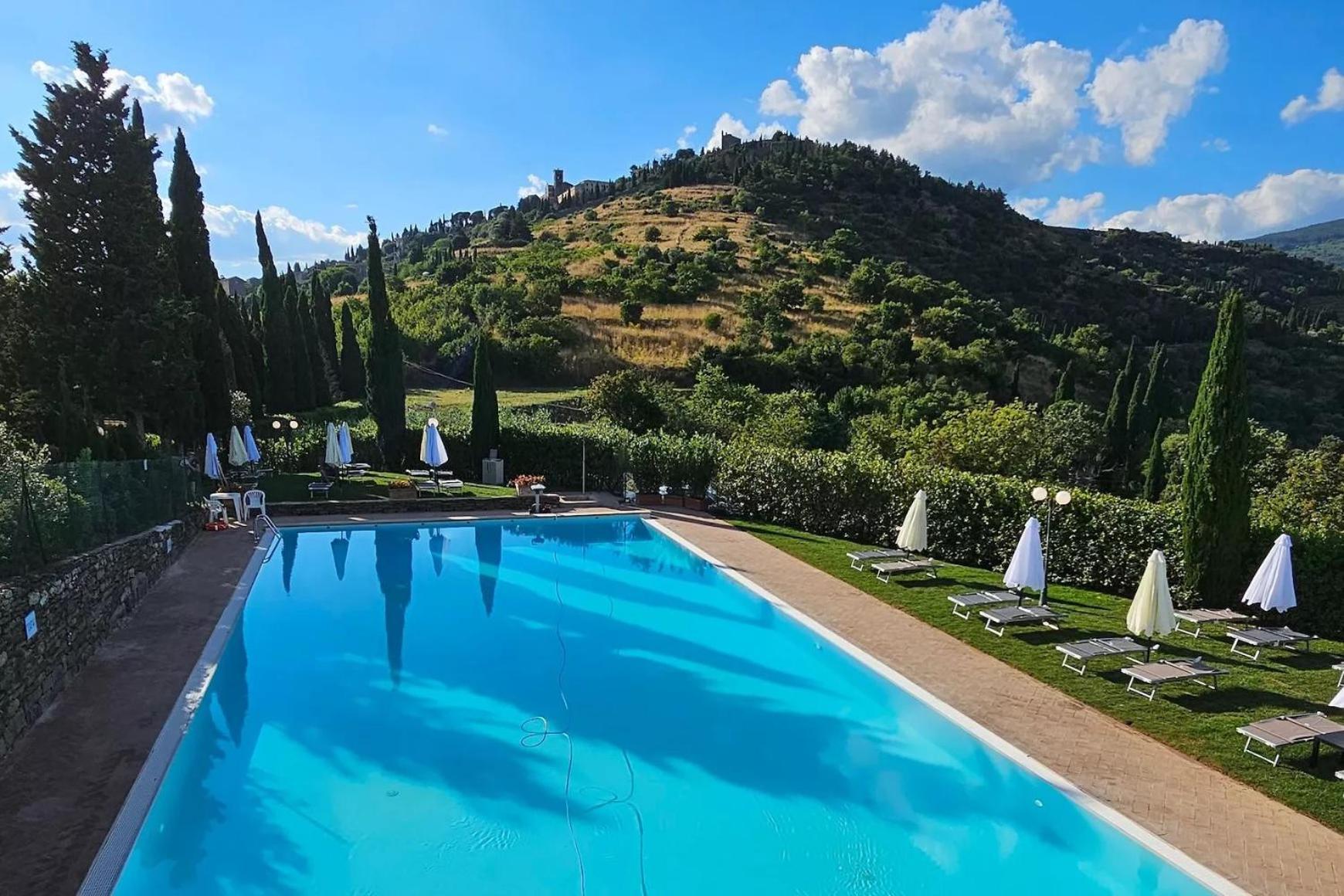 Cortona Suite - The House With Well And The Frescos Palace エクステリア 写真